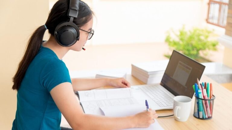 online distance M.com