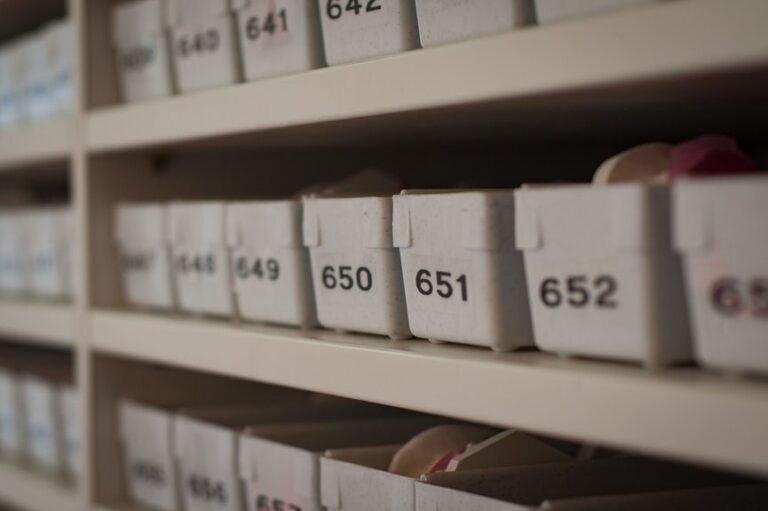 inspect specific number registries